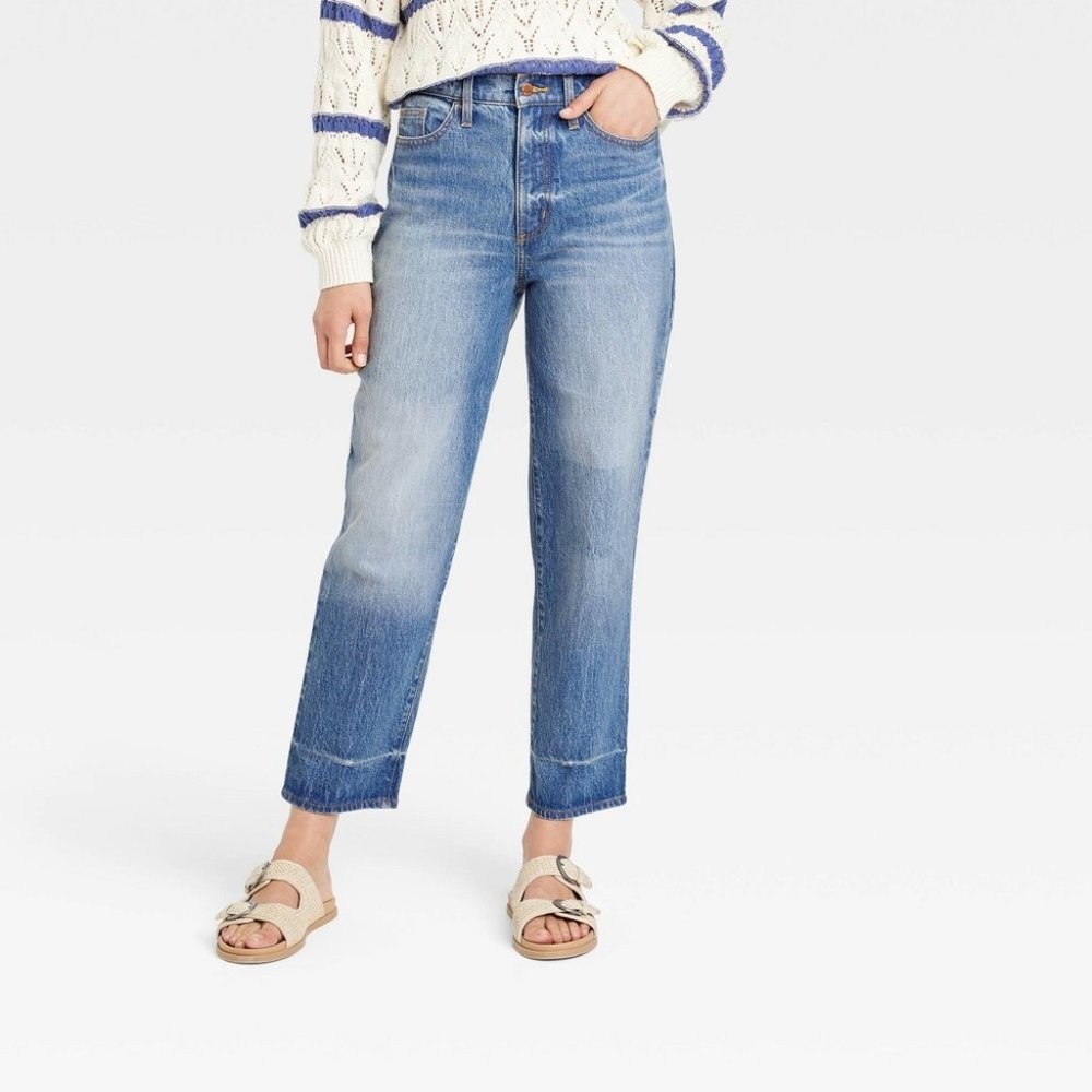 NEW! Vintage Straight Stretch High-Rise Jeans - SHORT Sizes